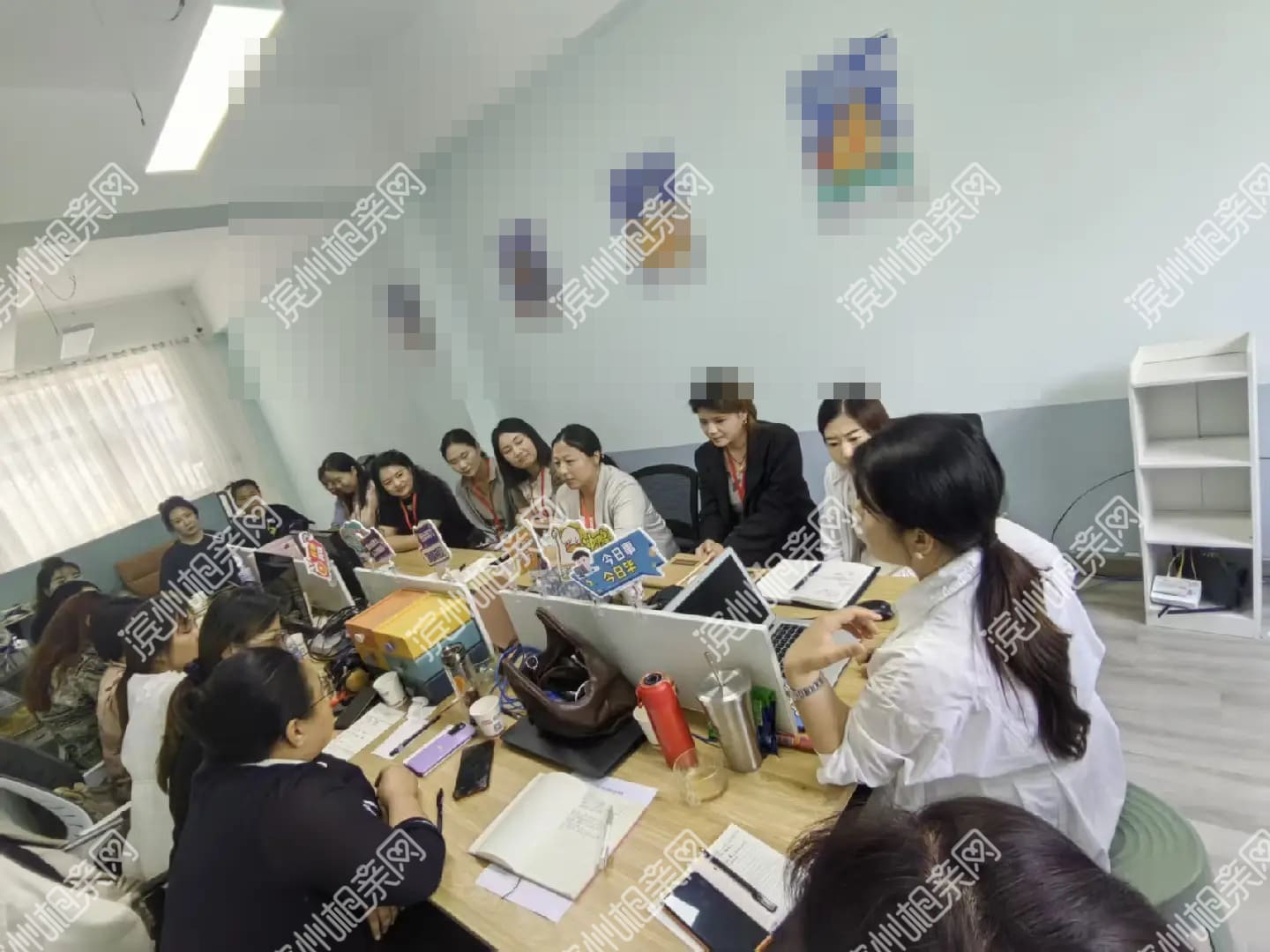 滨州相亲网门店日常：一次认真细致的资料沟通